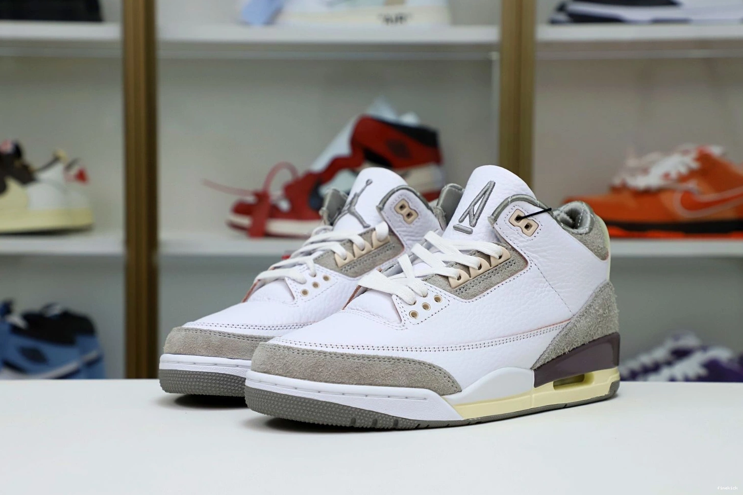 AIR X JORDAN WMNS 3 MANIÉRE 0109